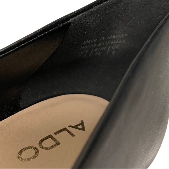 Aldo Black Leather Pointy Toe Pumps High Heels
Black 7.5 - Picture 12 of 13